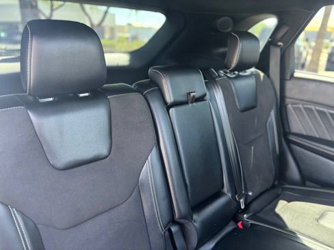 Used 2019 Ford Edge ST w/ Equipment Group 401A AWD/4WD image 9