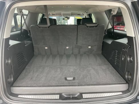 Used 2019 GMC Yukon XL SLT AWD/4WD image 37