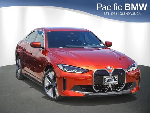 Used 2023 BMW i4 eDrive35 w/ Premium Package RWD image 1