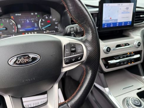 Used 2022 Ford Explorer Timberline w/ Timberline Technology Package AWD/4WD image 42