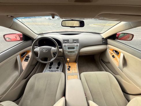 Used 2007 Toyota Camry XLE FWD image 14
