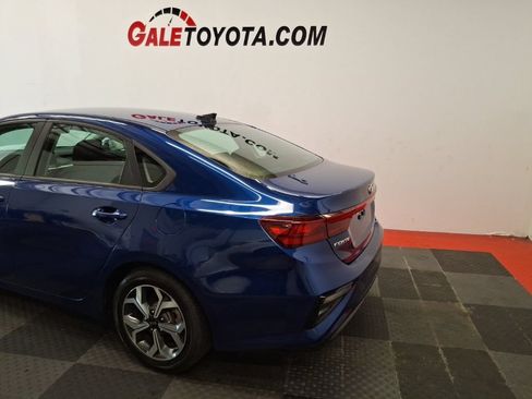 Used 2021 Kia Forte LXS FWD image 7