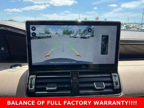 Used 2024 Lincoln Navigator Premiere image 25