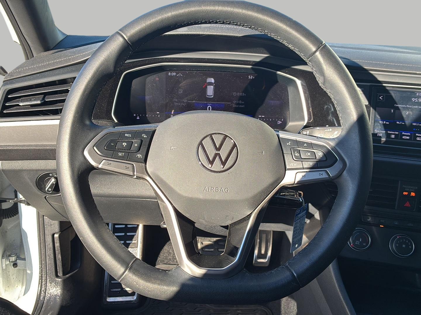 Used 2024 Volkswagen Jetta Sport FWD image 12
