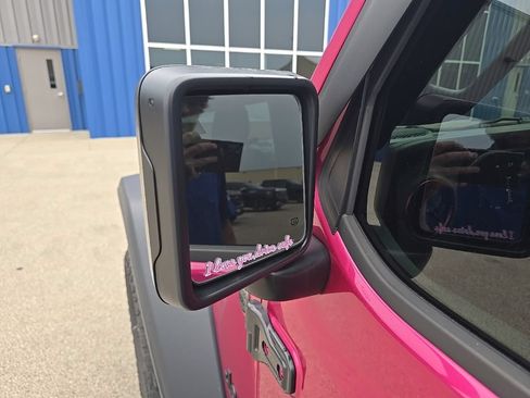 Used 2024 Jeep Wrangler Sport AWD/4WD image 6