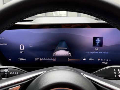 Used 2025 Buick Enclave Avenir w/ Trailering Package, 5000 lbs. image 30