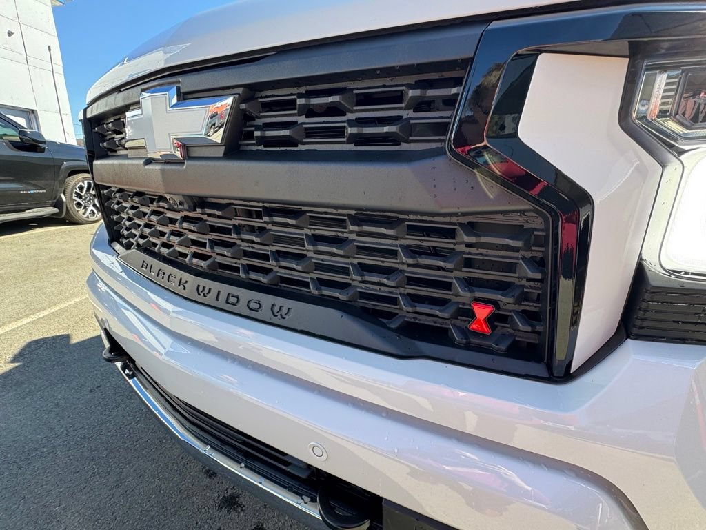 New 2025 Chevrolet Silverado 1500 LTZ AWD/4WD image 12
