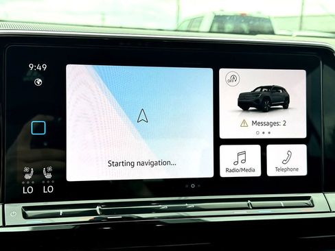 Certified 2024 Volkswagen Atlas SE image 24