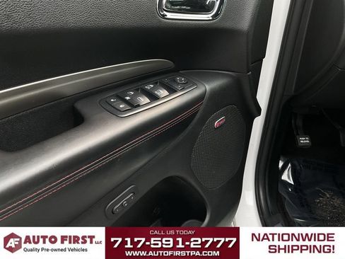 Used 2016 Dodge Durango R/T w/ Technology Group AWD/4WD image 4