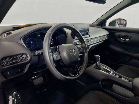 Used 2024 Honda HR-V Sport image 10