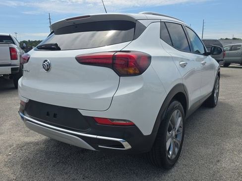 Used 2023 Buick Encore GX Essence w/ Experience Buick Package image 5