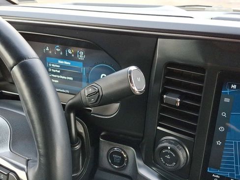 Certified 2023 Ford F250 Platinum w/ Tremor Off-Road Package image 16