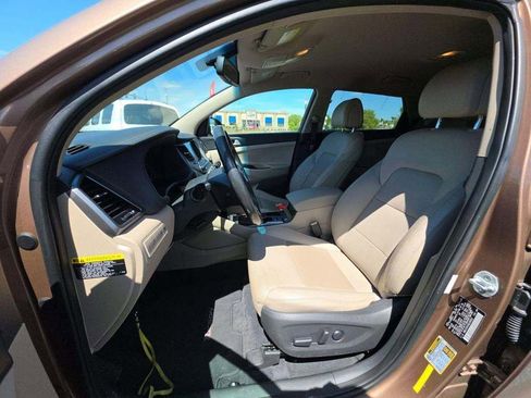 Used 2016 Hyundai Tucson Limited FWD image 5