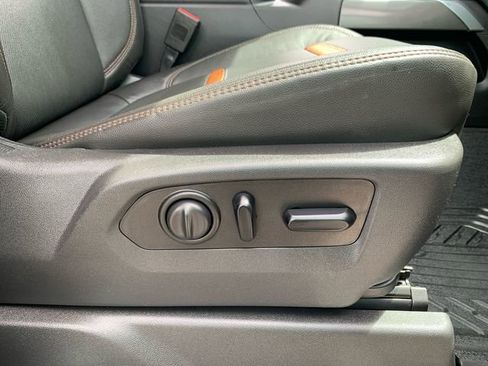 Used 2020 GMC Sierra 1500 AT4 image 15