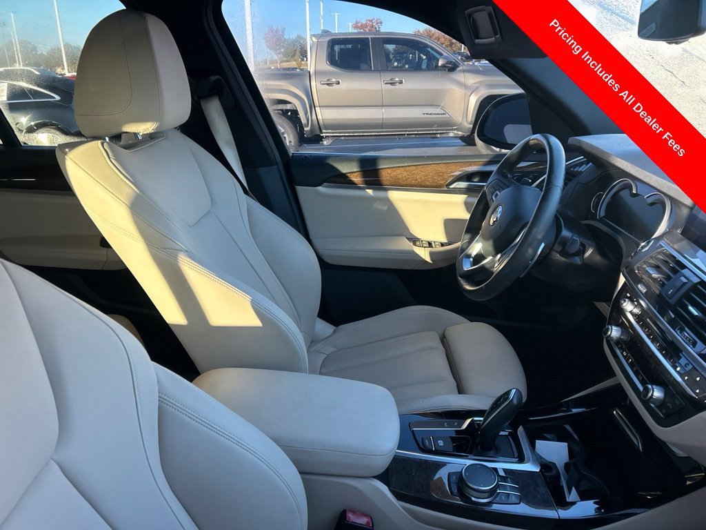 Used 2019 BMW X3 xDrive30i w/ Driving Assistance Package AWD/4WD image 4