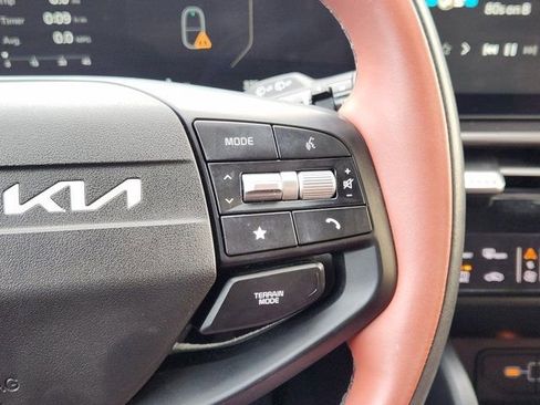 Used 2026 Kia Sportage SX image 30