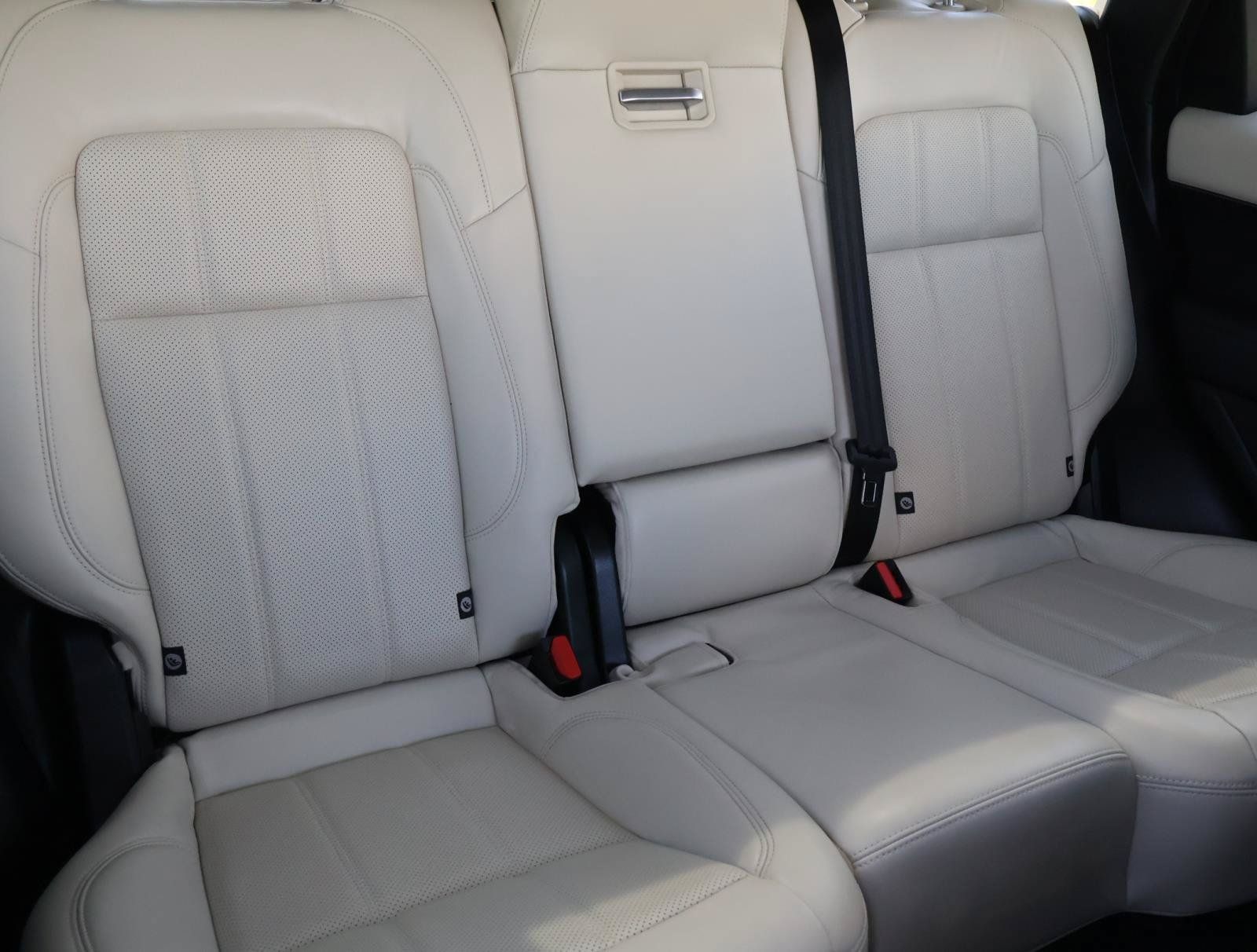 Used 2021 Land Rover Range Rover Sport HSE Silver Edition AWD/4WD image 19