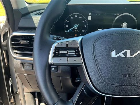 Used 2023 Kia Telluride SX Prestige X-Pro AWD/4WD image 13