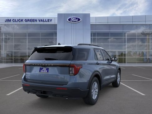 New 2026 Ford Explorer Active RWD image 8