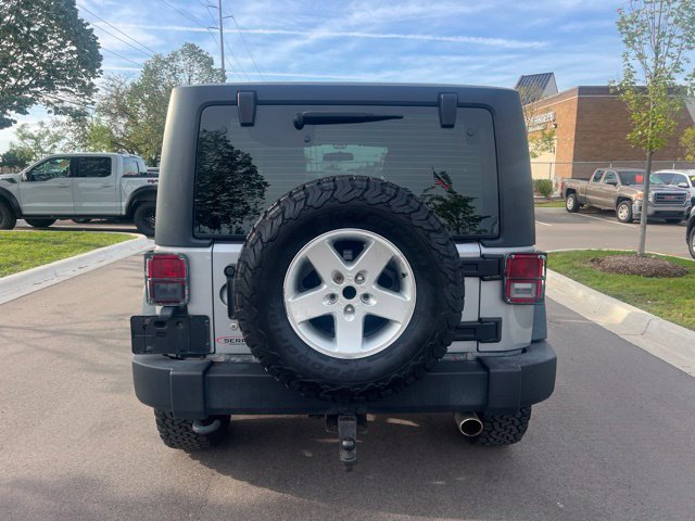 Used 2016 Jeep Wrangler Sport w/ Mopar Black Appearance Group AWD/4WD image 6