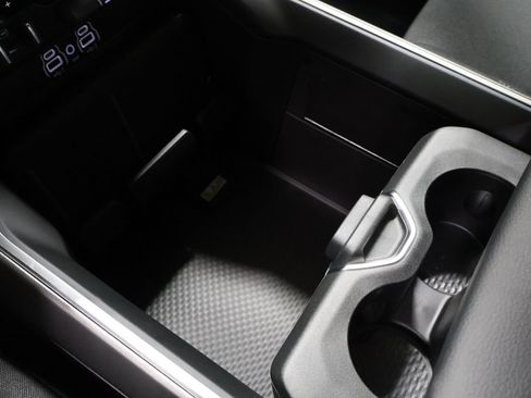 New 2026 RAM 1500 4x4 Crew Cab image 22