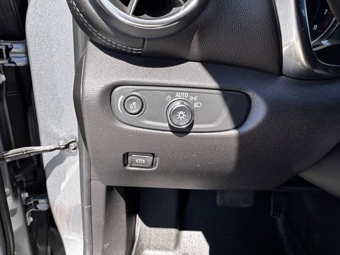 Used 2024 Chevrolet Blazer LT w/ Convenience Package image 23