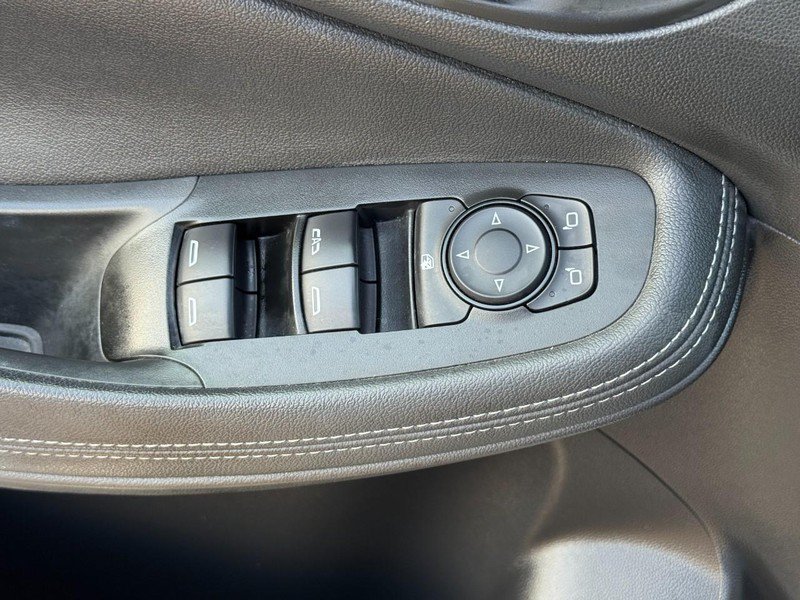 Used 2020 Buick Encore GX Preferred FWD image 16