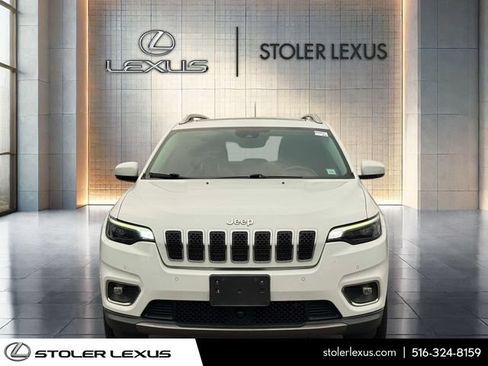 Used 2021 Jeep Cherokee Limited w/ Mopar Interior Package AWD/4WD image 2