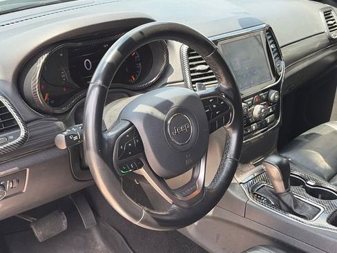 Used 2020 Jeep Grand Cherokee Limited X image 16