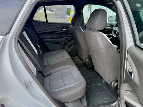 Used 2024 Chevrolet Trax RS w/ Driver Confidence Package image 18