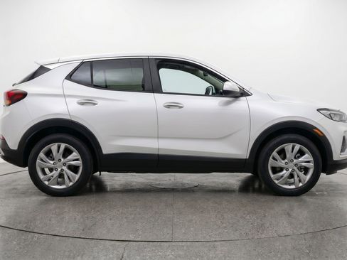 Used 2025 Buick Encore GX Preferred FWD image 11