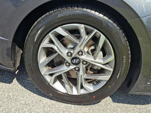 Used 2020 Hyundai Sonata SEL w/ Convenience + Sunroof Package FWD image 8