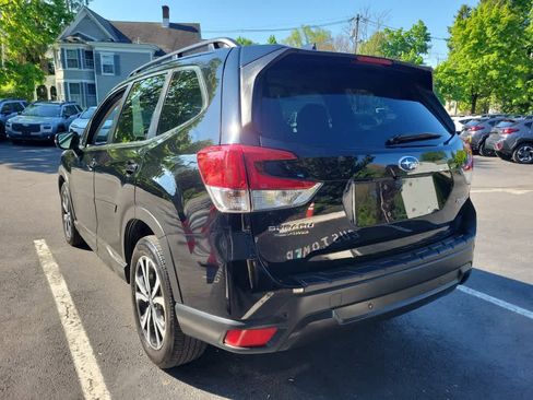Certified 2022 Subaru Forester Limited AWD/4WD image 6