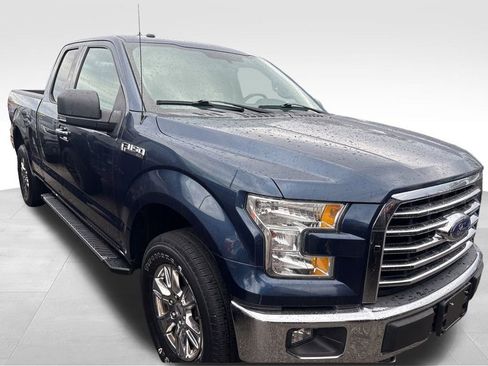 Used 2017 Ford F150 XLT w/ Equipment Group 302A Luxury image 5