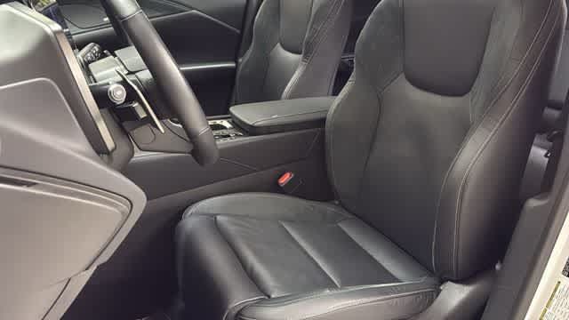Used 2024 Lexus RX 350 AWD w/ Convenience Package image 25