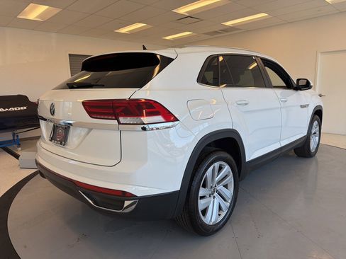 Used 2023 Volkswagen Atlas Cross Sport SE image 67