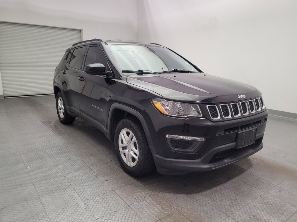Used 2018 Jeep Compass Sport w/ Tech Group FWD image 13