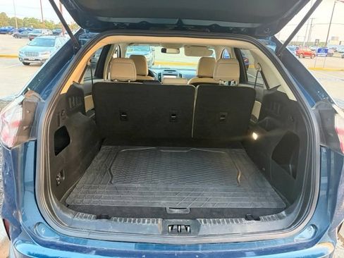 Used 2020 Ford Edge SEL FWD image 18