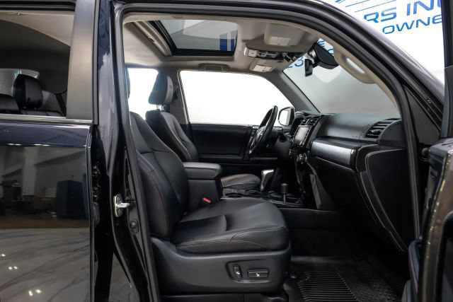 Used 2023 Toyota 4Runner TRD Off-Road Premium w/ Off Road Premium Plus Package AWD/4WD image 46