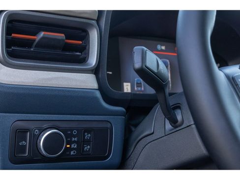 New 2025 Ford Maverick Lariat w/ 4K Tow Package AWD/4WD image 20
