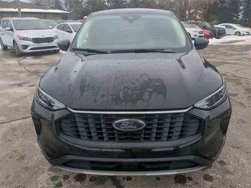 Certified 2023 Ford Escape Active image 2