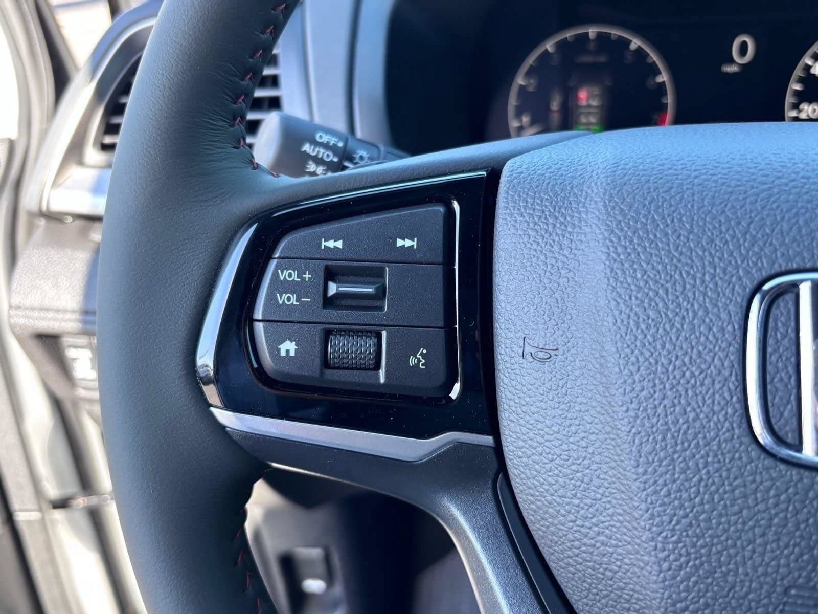 New 2026 Honda Odyssey Sport-L image 19
