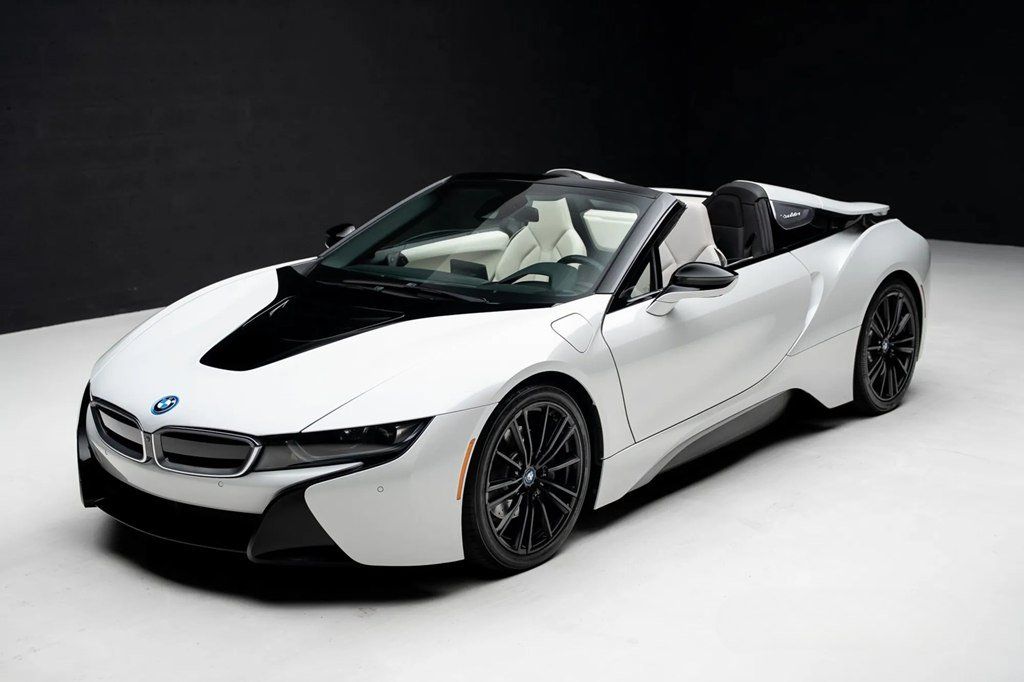Used 2019 BMW i8 Roadster AWD/4WD image 3