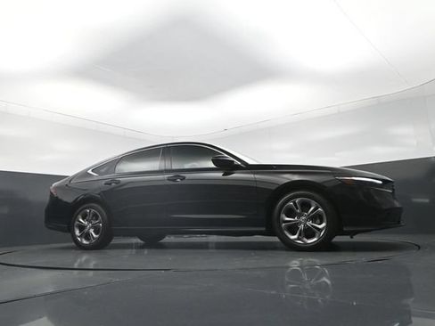 Used 2024 Honda Accord EX image 32
