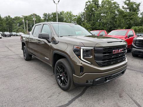 Used 2023 GMC Sierra 1500 Elevation AWD/4WD image 7