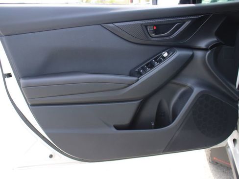 Used 2023 Subaru Crosstrek 2.0i Premium AWD/4WD image 9