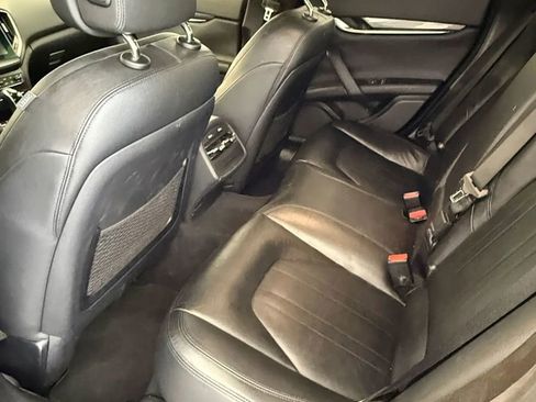 Used 2017 Maserati Ghibli S image 13