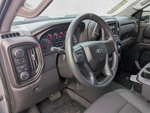 Used 2024 Chevrolet Silverado 1500 Custom Trail Boss w/ Turbomax Blackout Package image 15