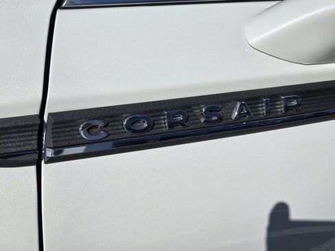 Used 2022 Lincoln Corsair Reserve w/ Equipment Group 201A image 10