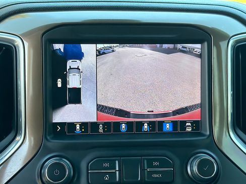 Used 2020 Chevrolet Silverado 2500 High Country w/ Z71 Off-Road Package image 31